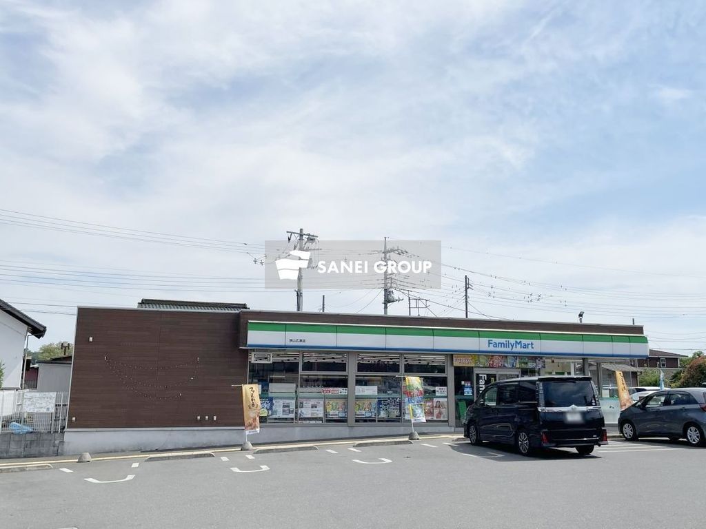 コンビニ　ファミリーマート 狭山広瀬店（コンビニ）まで160m