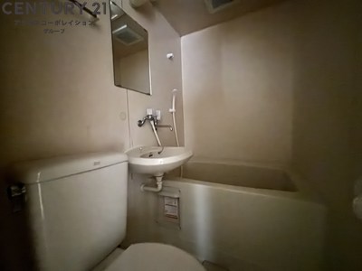 バス・シャワールーム　シンプルで機能的なユニットバスです！