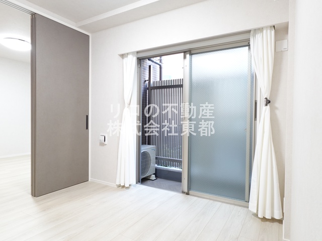 その他部屋・スペース　窓から暖かな日差しが入ります♪