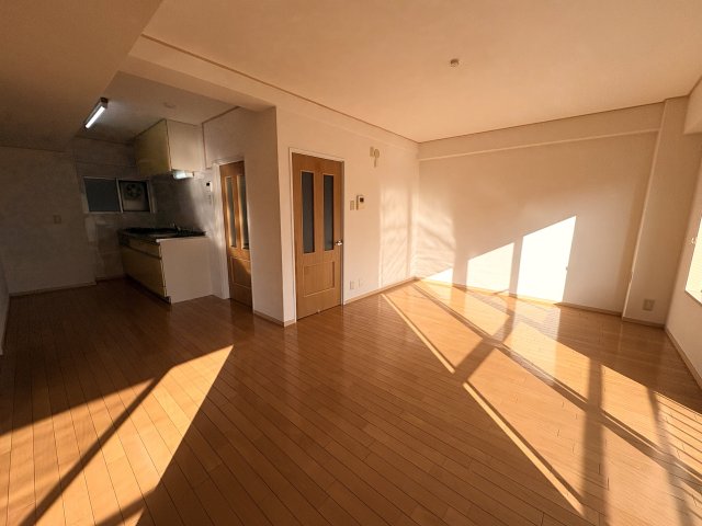 居室・リビング　日当たりのいいリビングです！