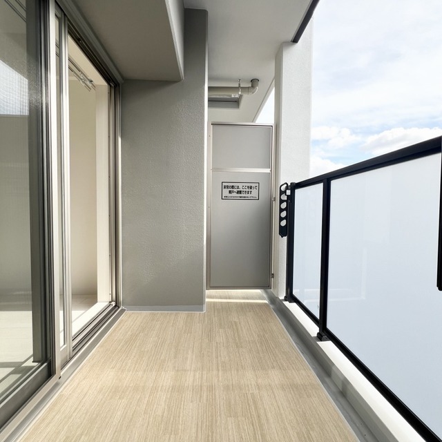 バルコニー　バルコニー