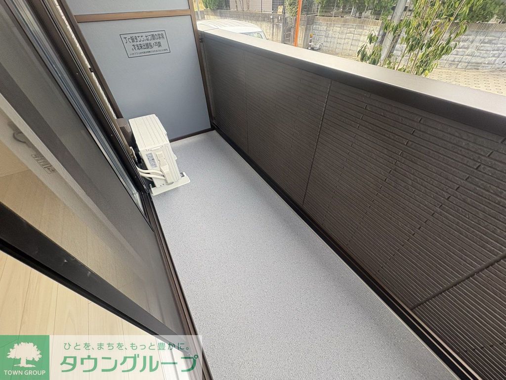 バルコニー　バルコニー