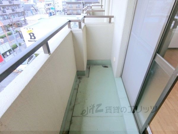 バルコニー　ベランダ