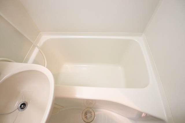 バス・シャワールーム　※別室の参考写真の為、現況優先です。