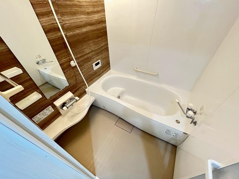 バス・シャワールーム　浴室