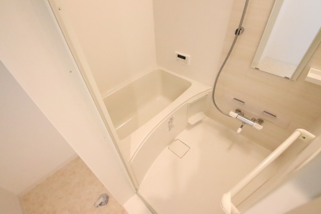 バス・シャワールーム　※同建物別部屋写真となります※