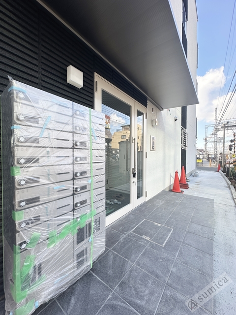 エントランス　便利な宅配ボックス完備♪♪