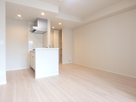 居室・リビング　別号室参考写真