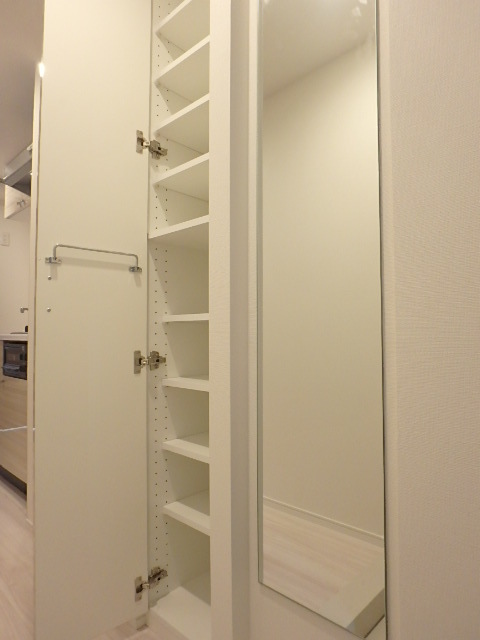 その他部屋・スペース　シューズBOX・姿見鏡