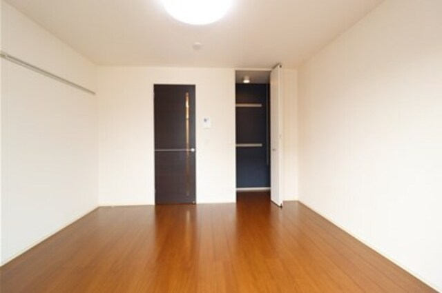 居室・リビング　洋室８帖