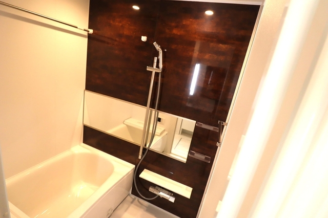 バス・シャワールーム　浴室