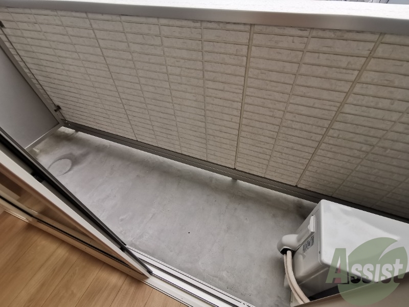 バルコニー　バルコニーが付いているので晴れた日は洗濯物が沢山干せますね。