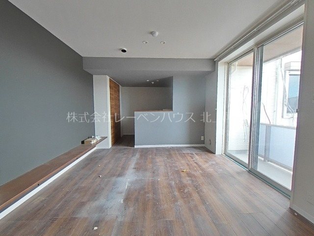 居室・リビング　当社HPに沢山写真載ってます。