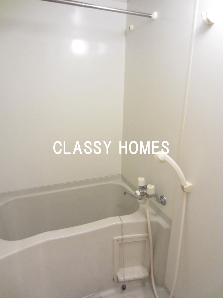 バス・シャワールーム　2001年竣工ガラ・シティ芝公園：バス