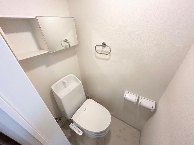 トイレ　シャワー付トイレ