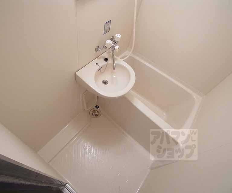 バス・シャワールーム　セパレートです