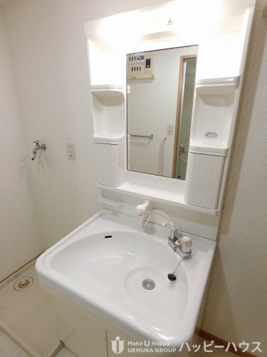 洗面設備　退去前の部屋の為、類似の部屋のイメージ写真です。現状を優先と