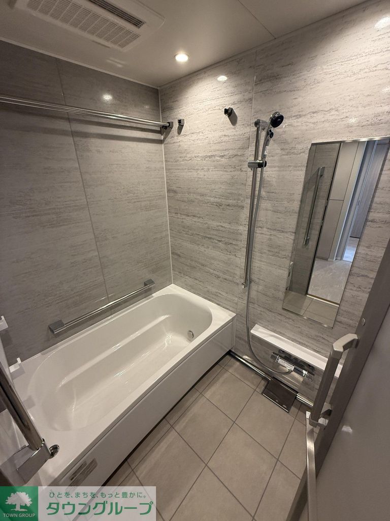 バス・シャワールーム　バルコニー