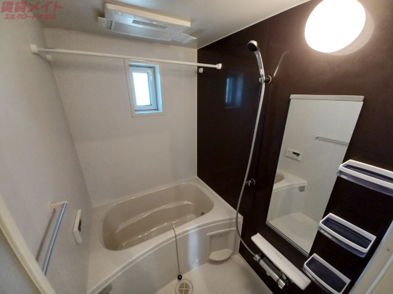 バス・シャワールーム　同タイプ