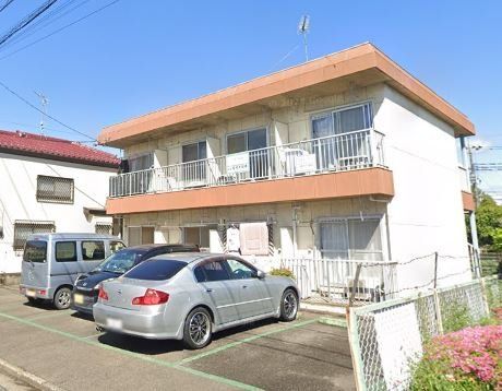 建物外観　駐車場