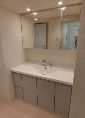 洗面設備　☆嬉しい独立洗面台☆