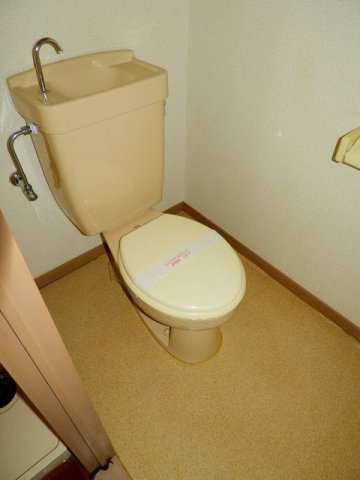 トイレ　コンパクトで使いやすいトイレです