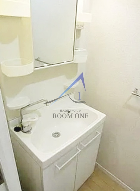 洗面設備　洗面台です。