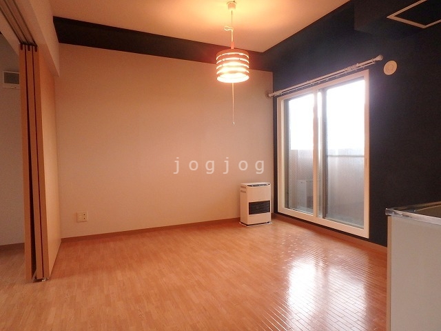 居室・リビング　同号室タイプ写真