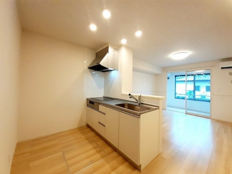 キッチン　図面と現状に相違がある場合には現状を優先