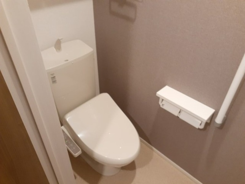 トイレ　図面と現状に相違がある場合には現状を優先