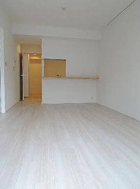 居室・リビング　別部屋の写真を使用しております。