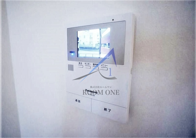 セキュリティ　モニター付きインターホンです。