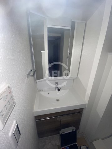 洗面設備　ミラージュパレス谷町ブライト　洗面化粧台