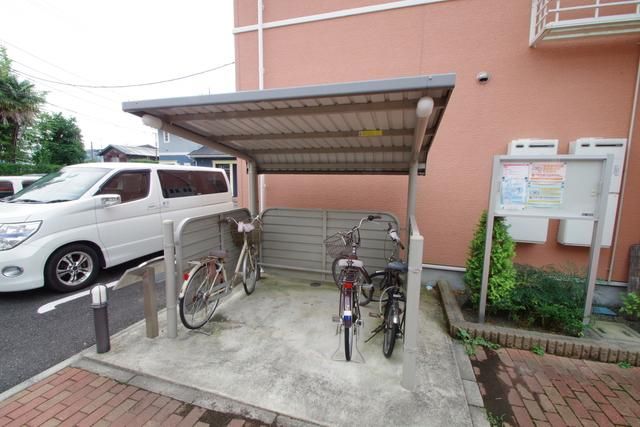 その他共有部分　★屋根付駐輪場★