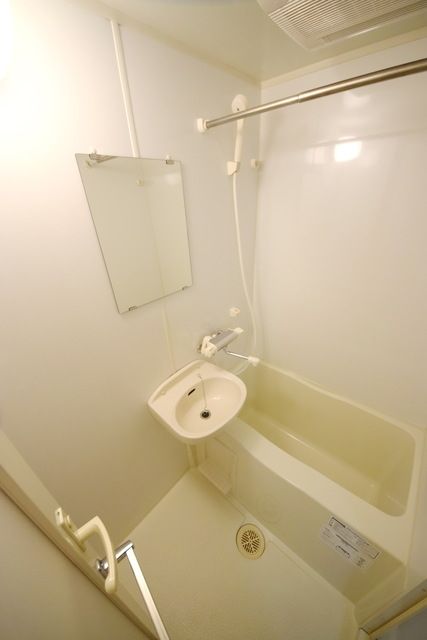 バス・シャワールーム　室内・室内設備