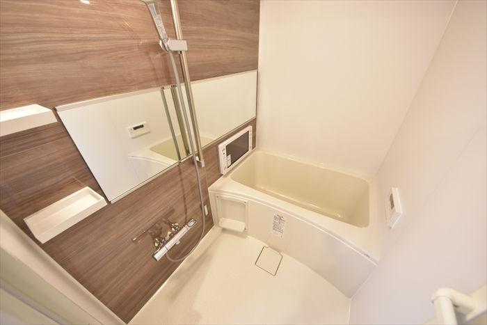 バス・シャワールーム　当社提携の為、仲手0で当社のみキャッシュバックプレゼント。