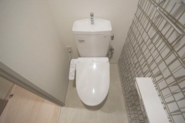 トイレ　同物件別室写真