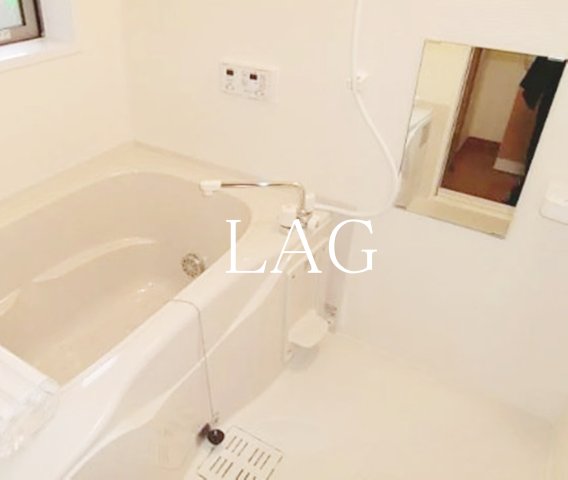 バス・シャワールーム　お風呂です。