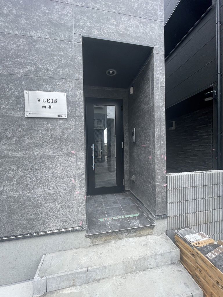 エントランス　エントランス