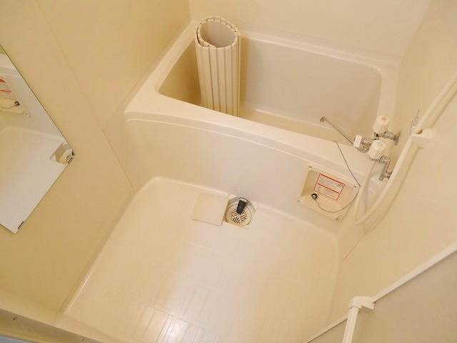 バス・シャワールーム　浴室