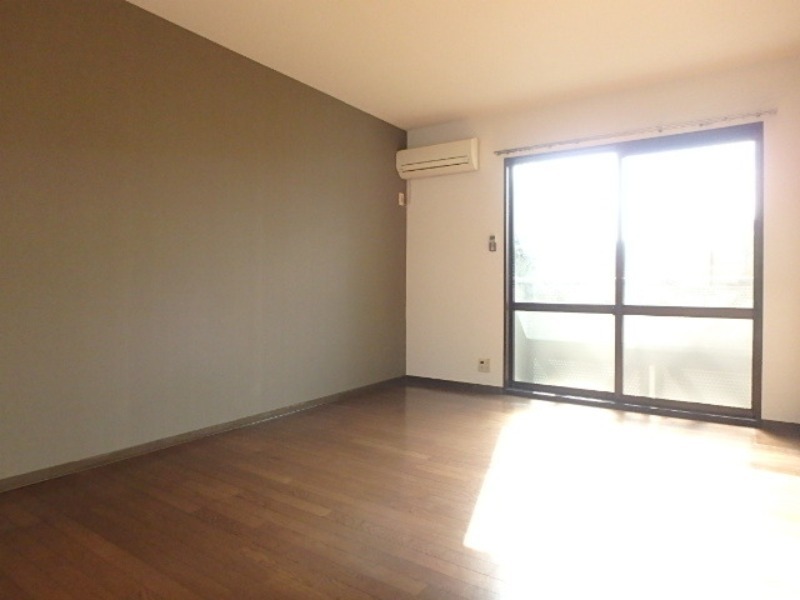 居室・リビング　図面と現状に相違がある場合には現状を優先