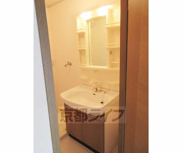 その他設備　大きな洗面台