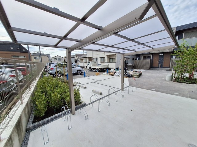 その他共有部分　★屋根付き駐輪場★