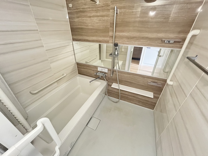 バス・シャワールーム