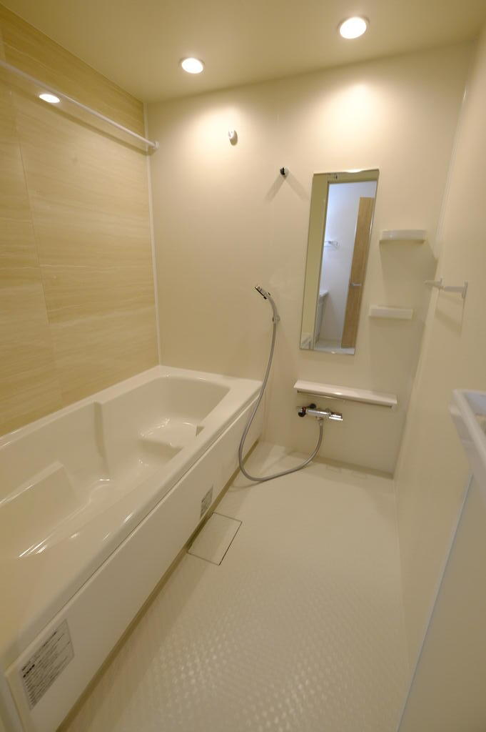 バス・シャワールーム　写真は別室です