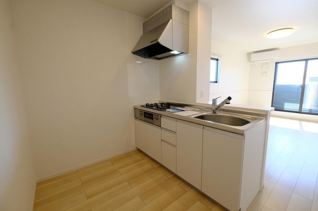 キッチン　写真は別室です