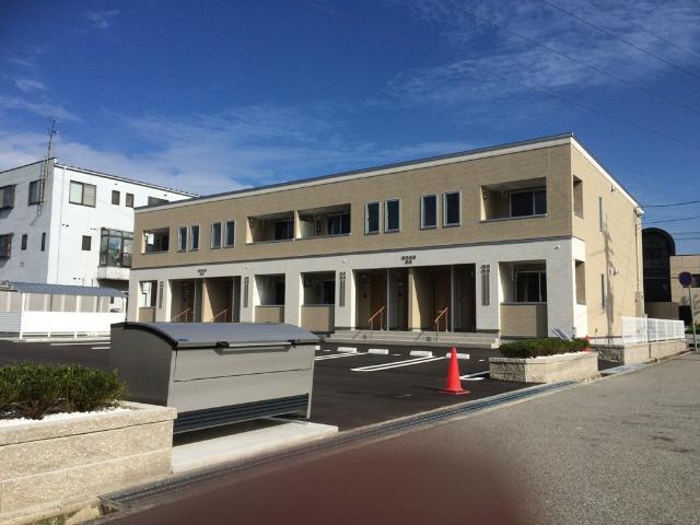 建物外観　外観写真（昼）