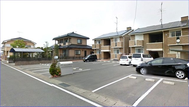 駐車場　敷地内駐車スペース