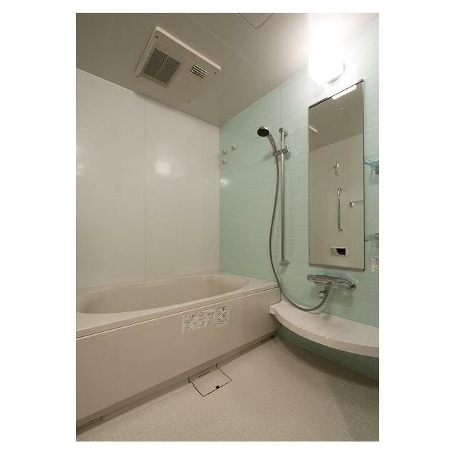 バス・シャワールーム　※他号室参考写真使用※