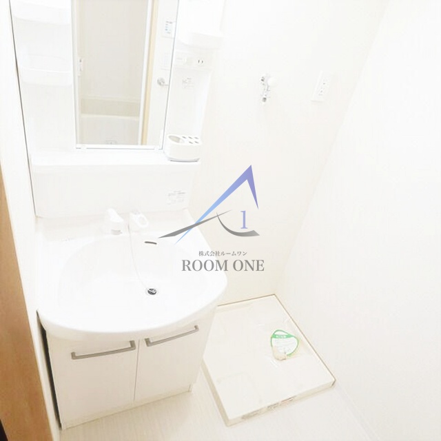 洗面設備　洗面台です。